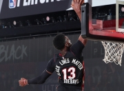 开云体育-人输给热火：西蒙斯低迷球队悲痛欲绝