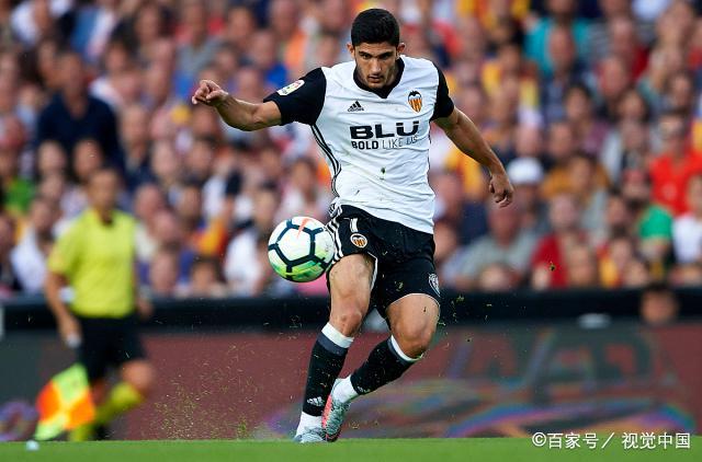 瓦伦西亚艰难取胜,争夺淘汰赛资格面临考验的简单介绍 瓦伦西亚艰难取胜,争夺淘汰赛资格面临考验的简单介绍