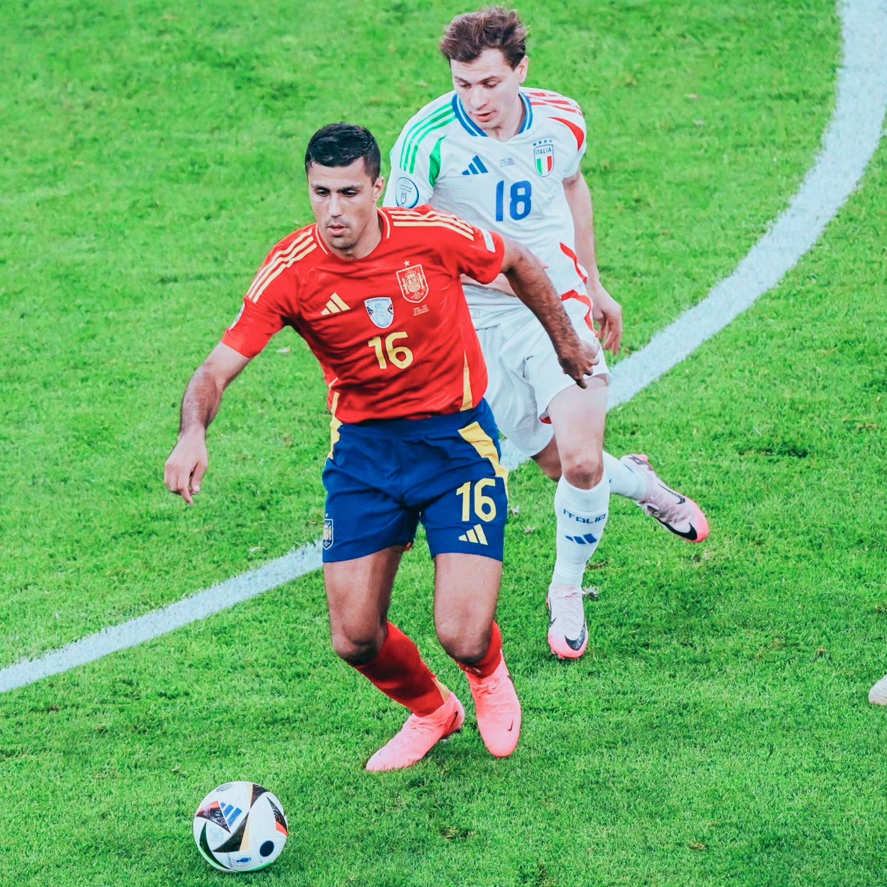 包含欧国联比赛瑞典球员承认失误，球队面对下一场挑战的词条