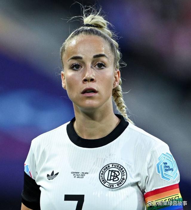 德国队逆袭晋级女足半决赛