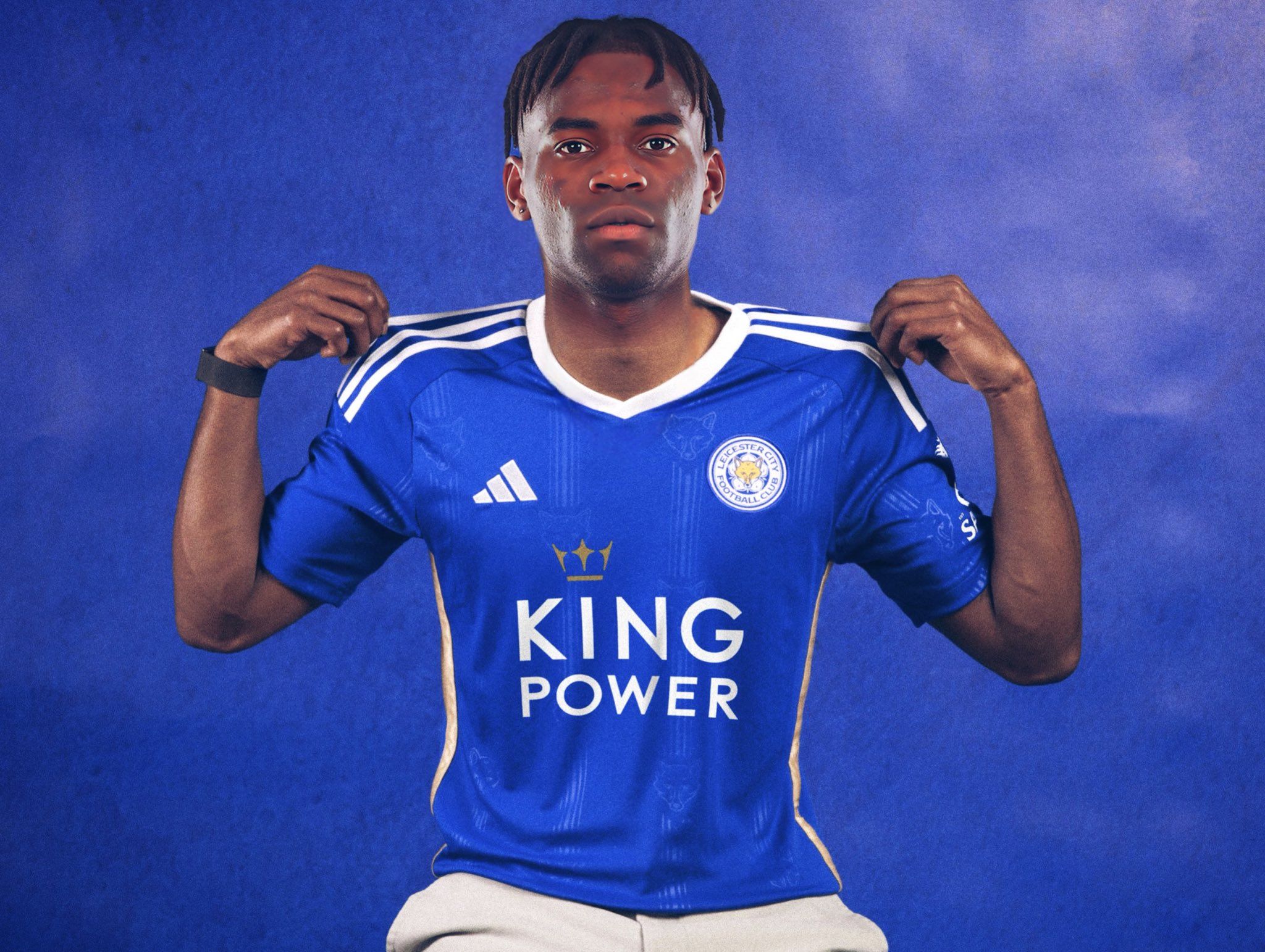 关于亚特兰大宣布将在冬季转会窗口引进新后卫的信息