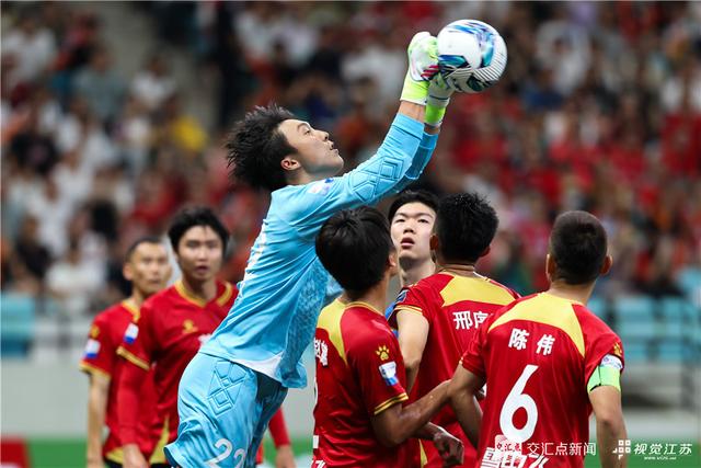 扬州男篮在对阵苏州队时取得胜利，表现稳定