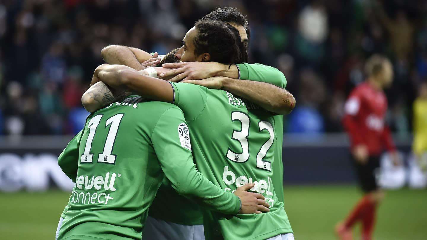 关于圣埃蒂安遇强对手,陷入困境的信息 关于圣埃蒂安遇强对手,陷入困境的信息