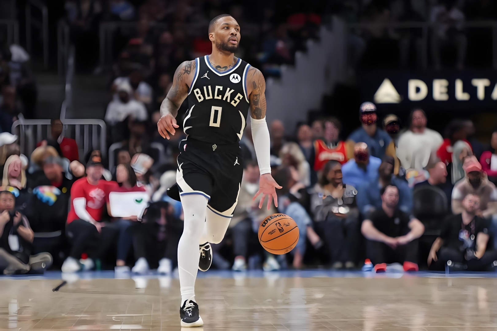 雄鹿大胜湖人，力保季后赛席位不动摇的简单介绍