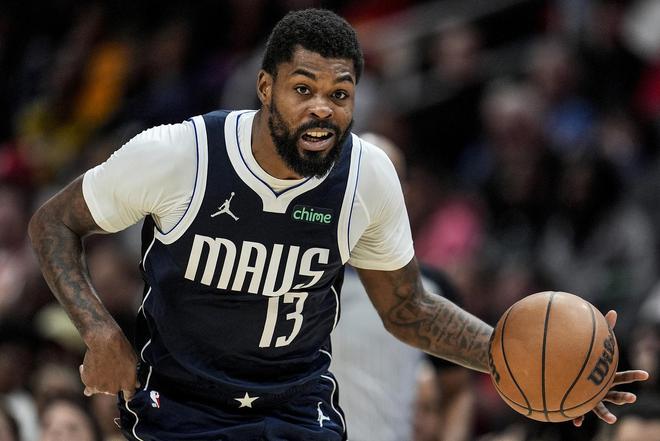 独行侠碾压山西队，东契奇统治全场