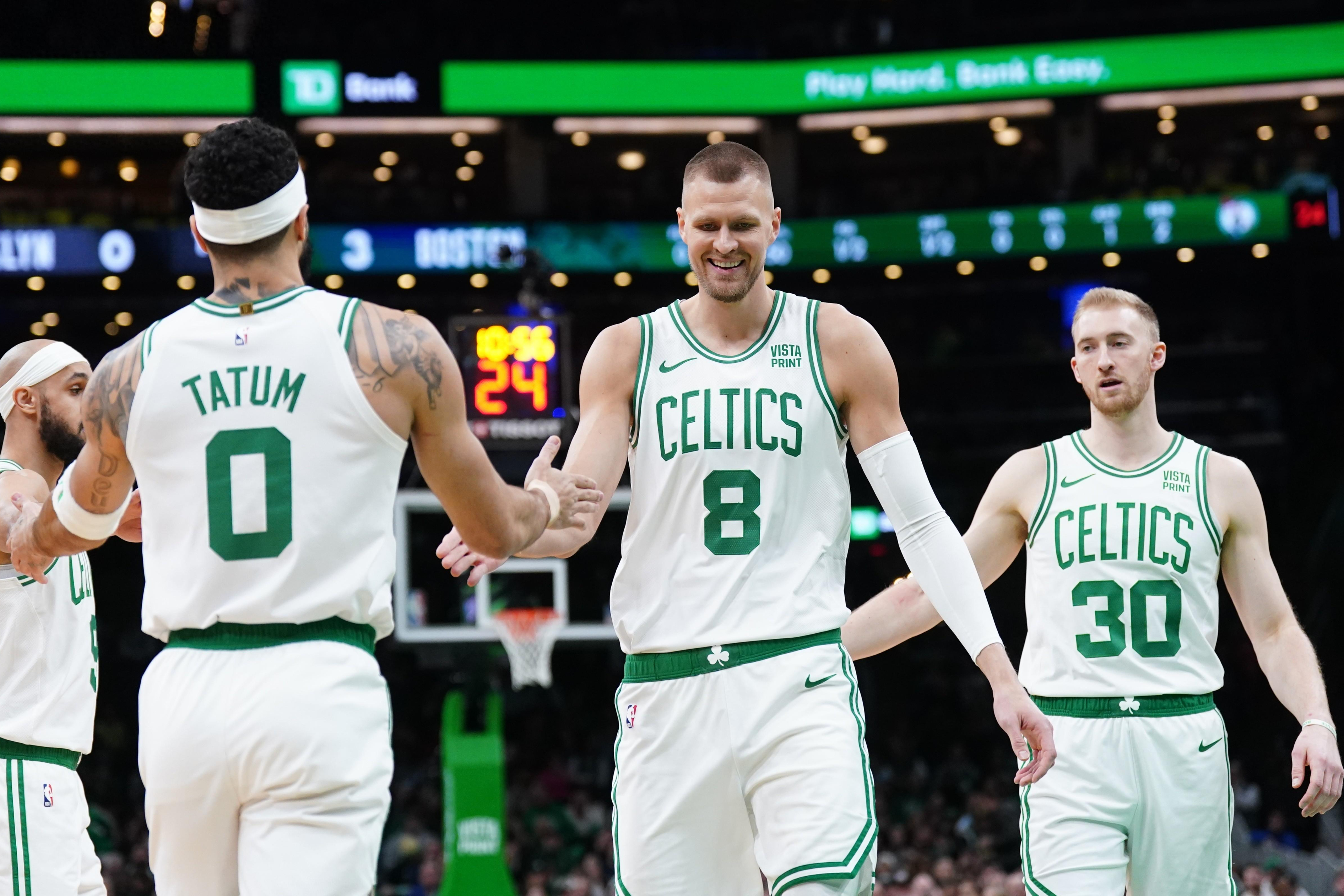 凯尔特人横扫热火，易建联惊艳四座