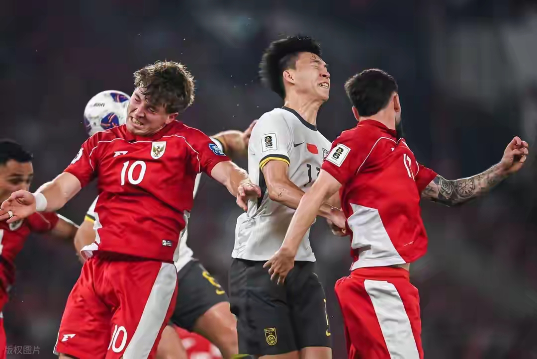 印尼队横扫韩国队,石宇奇带队取胜 印尼队横扫韩国队,石宇奇带队取胜